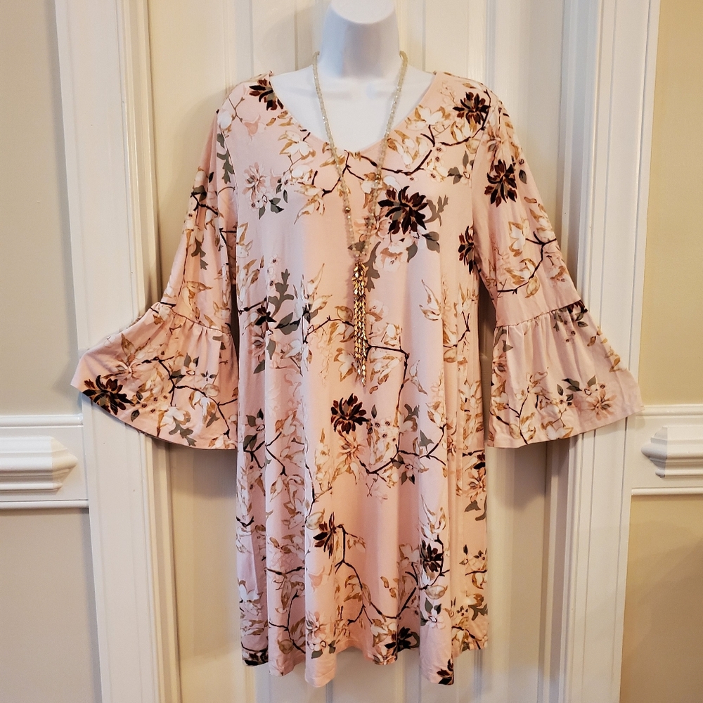 New Directions - Pink Floral - Mini Dress - With Trumpet Sleeves Sz PXL
